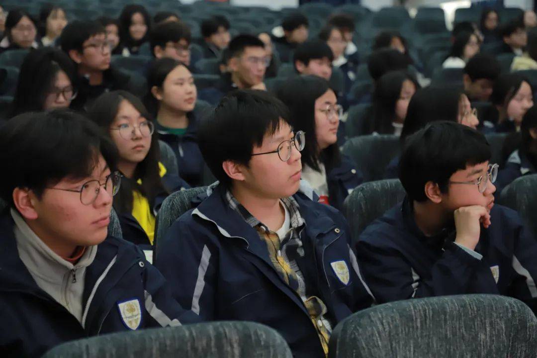 开学季｜重逢在西交利物浦大学附属学校早春的校园