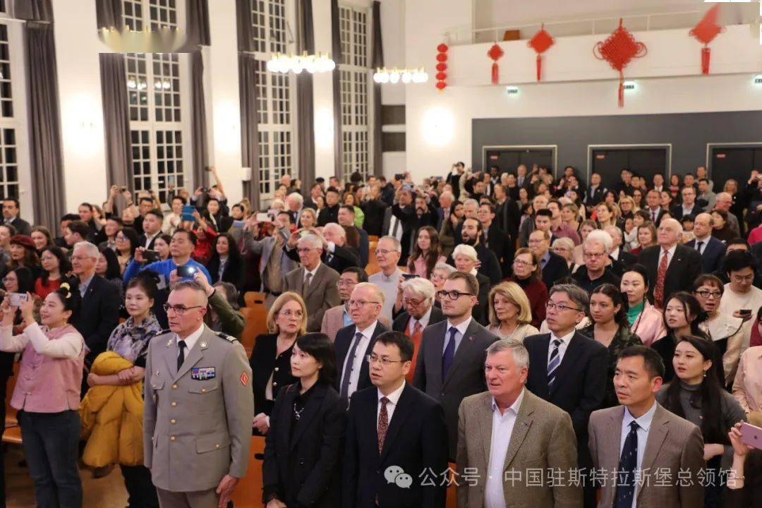 中国驻斯特拉斯堡总领馆举行庆祝中法建交60周年暨中法文旅年招待会